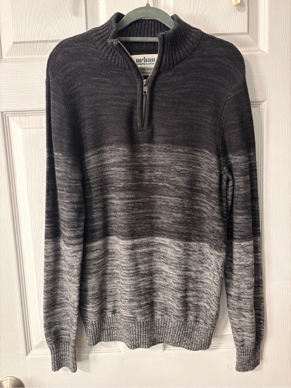 Men's Urban Pipeline Small 1/4 Zip Sweater Gray's & Black Surfer Skater Y2K